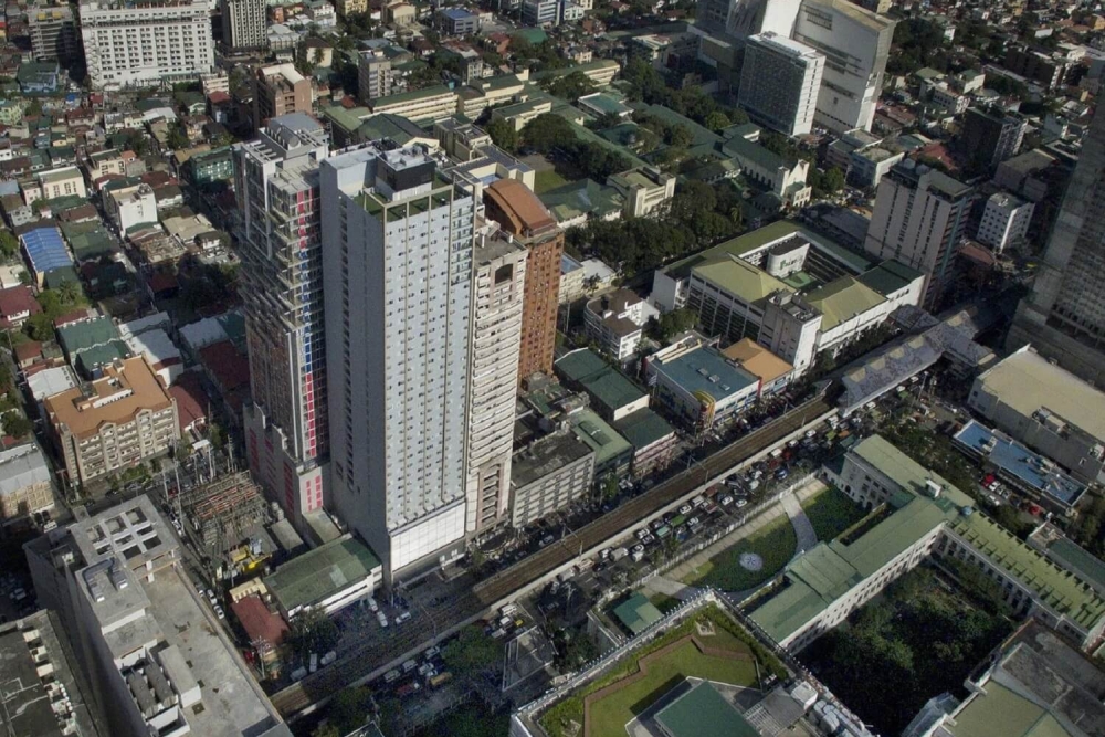 Torre Lorenzo condo in Vito Cruz, Malate, Manila Philippines